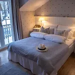 Nevlunghavn Gjestgiveri 호텔