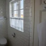 Nevlunghavn Gjestgiveri Hotel *